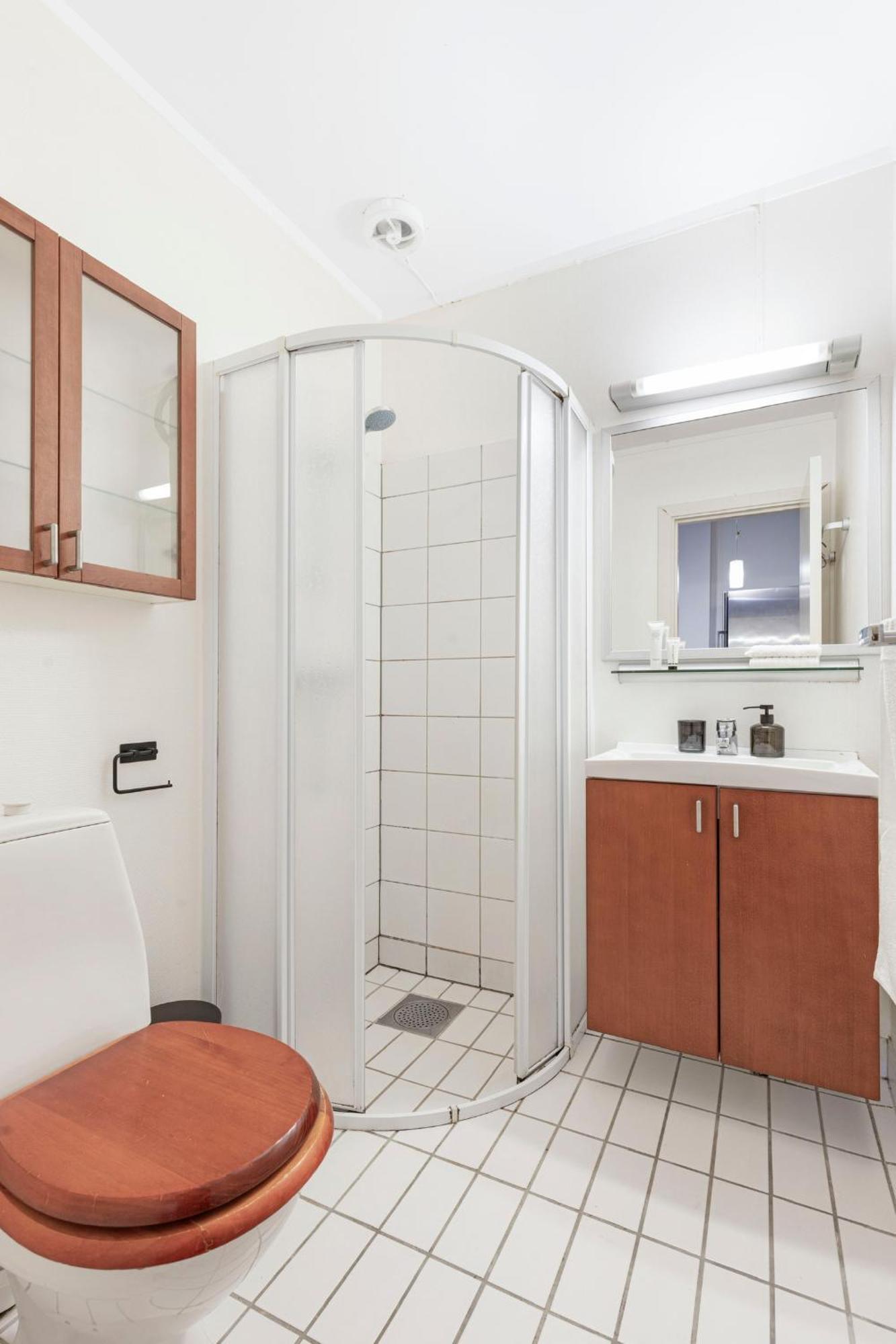 Central Room Rental In The City Centre オスロ エクステリア 写真